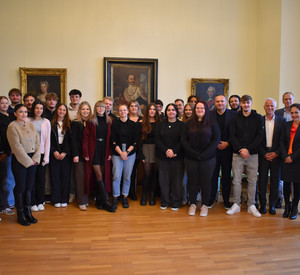 Gruppenfoto mit Vertretern der Hoschule und der Justiz